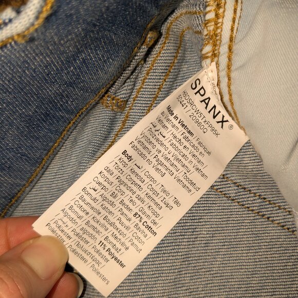 NWT Spanx Pull-On Flare Jeans Womens Size Large Light Stonewash Blue Stretch - Picture 6 of 8